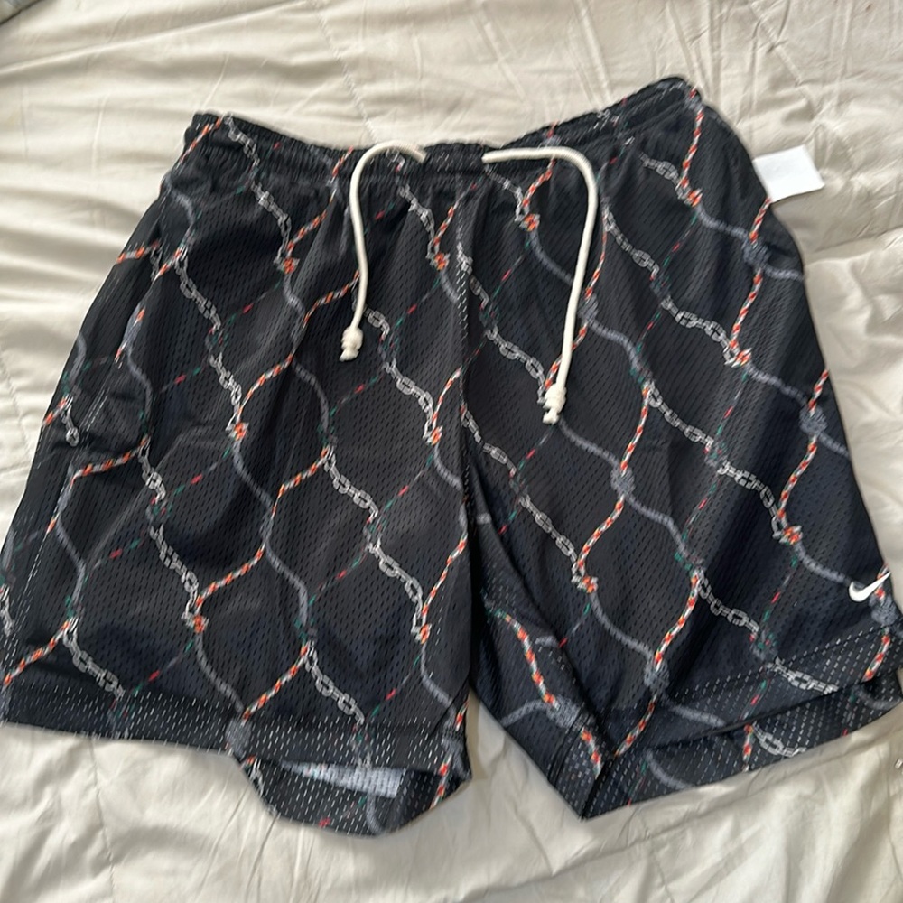 Men’s Nike Reversible Basketball Athletic shorts